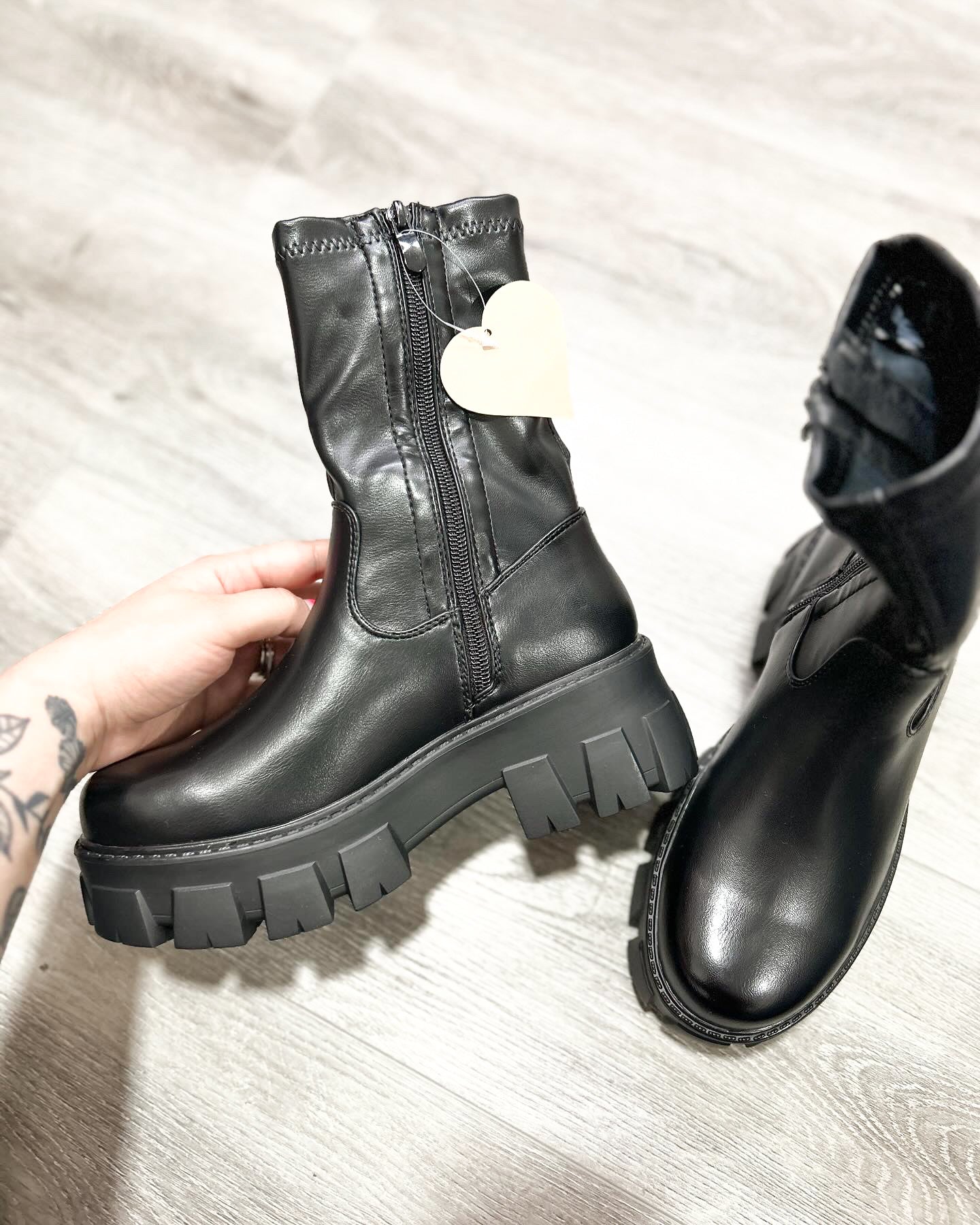 Botas biker cortitas