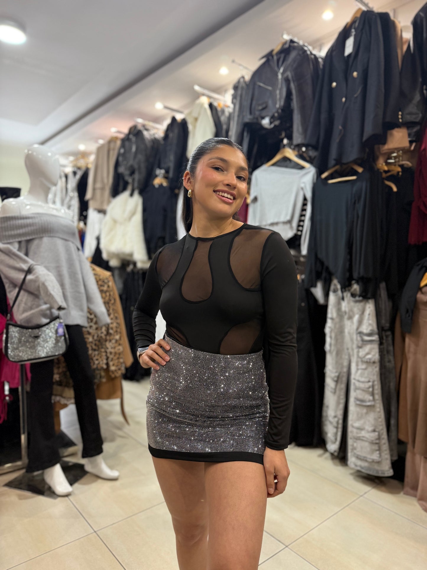 Body transparencia 03