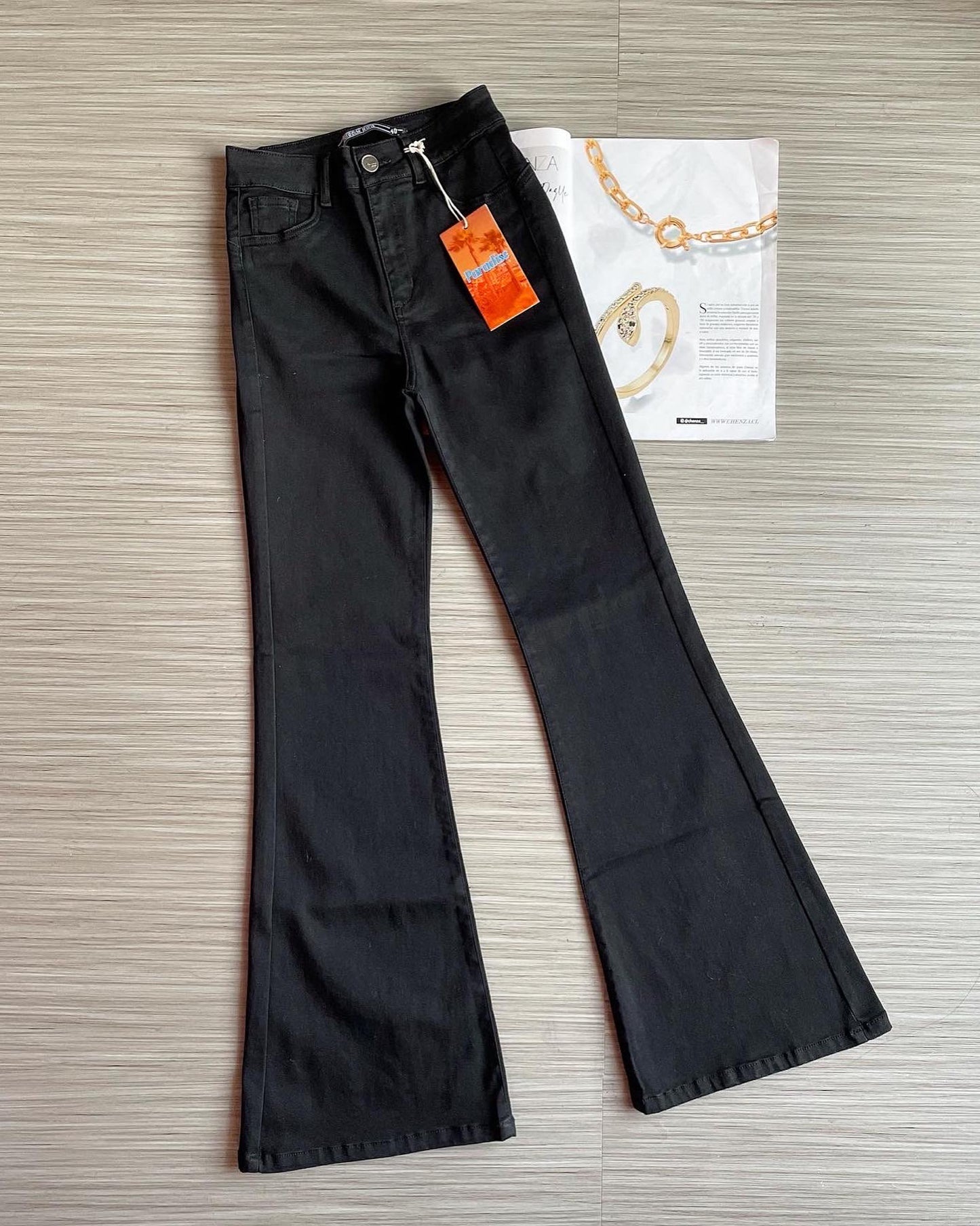 Jeans Flare paradise negro basick🤍